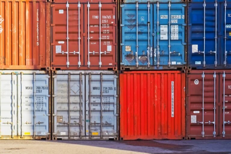 Dry Containers in Pakistan