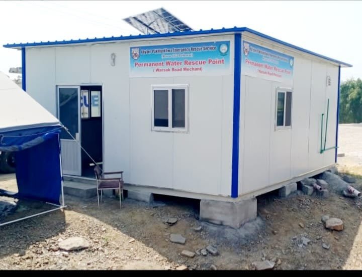 Rescue cabin